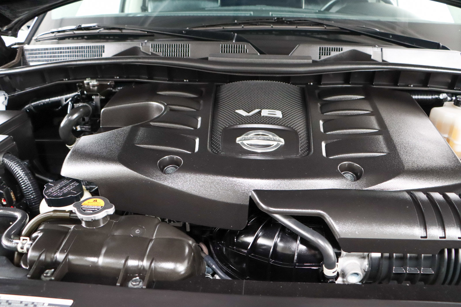 Used 2024 Nissan Armada SL image 34