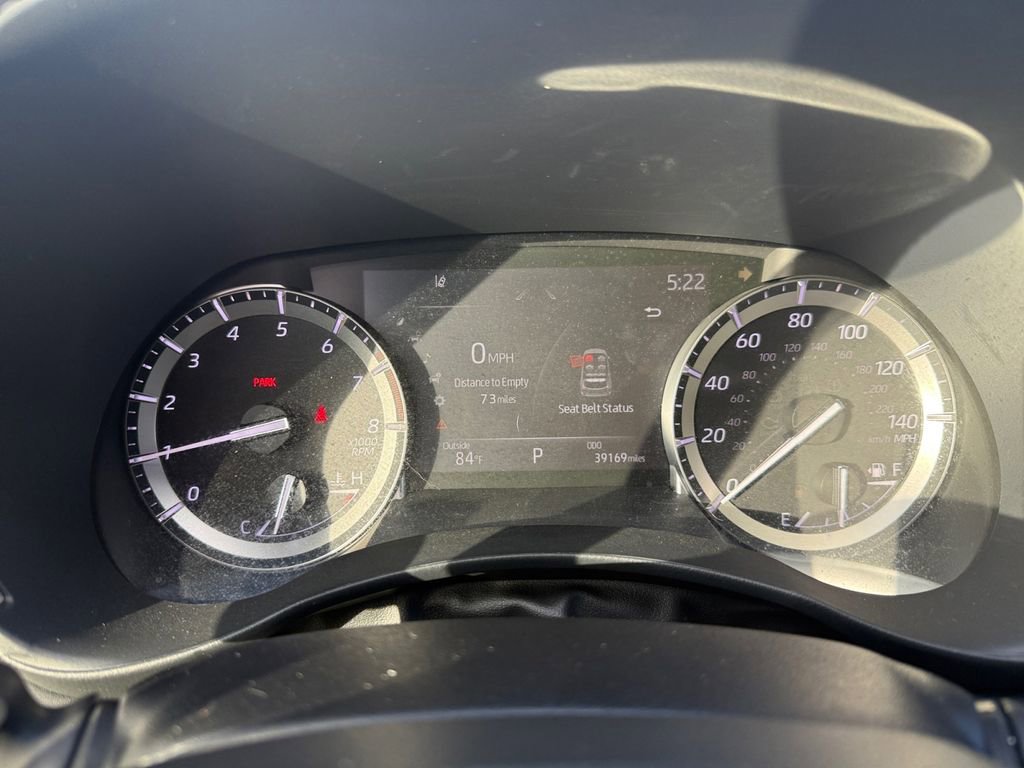 Used 2022 Toyota Highlander XSE FWD image 14