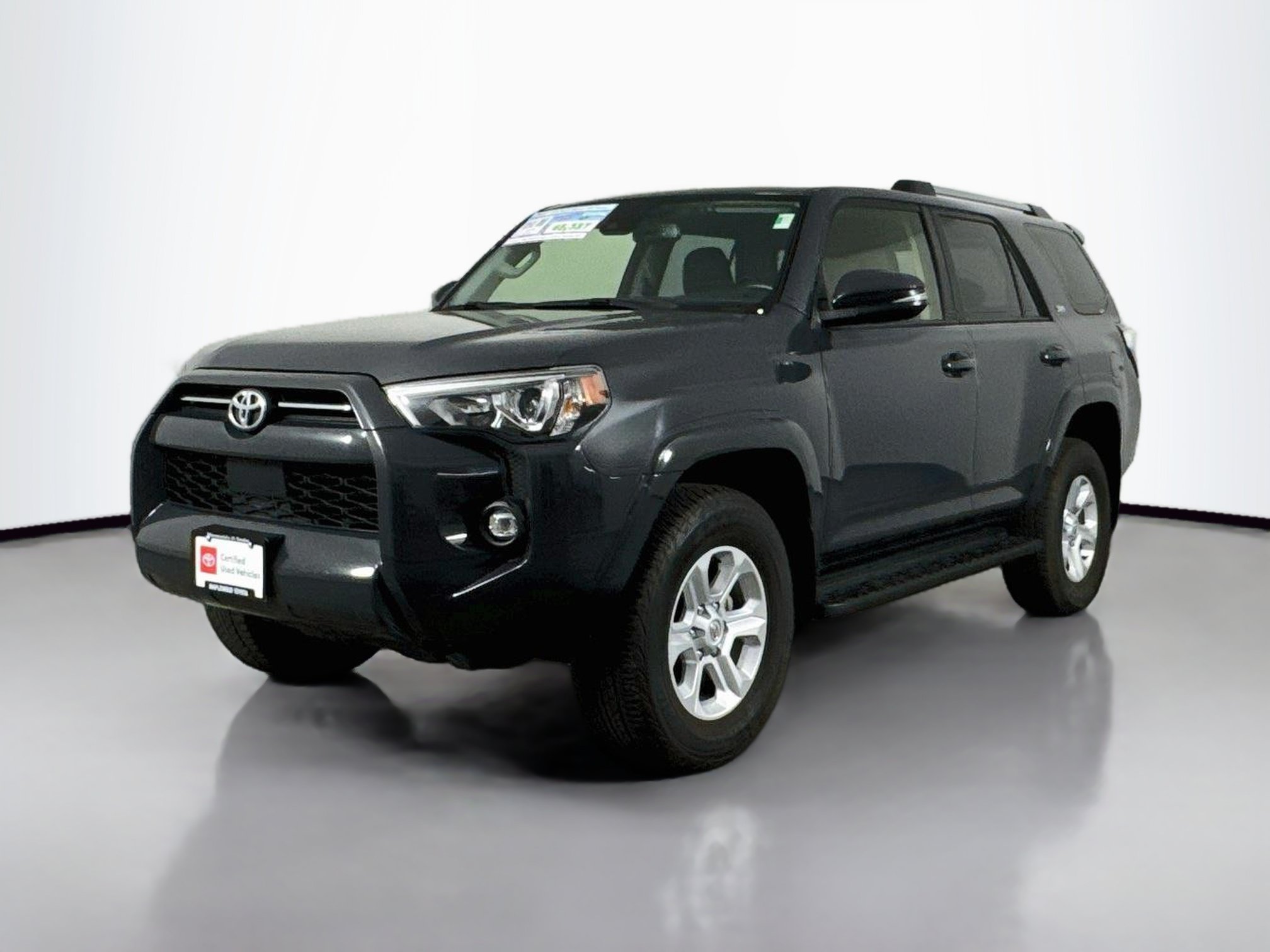 Certified 2024 Toyota 4Runner SR5 Premium AWD/4WD image 3