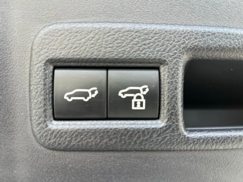 Certified 2023 Subaru Solterra AWD image 17