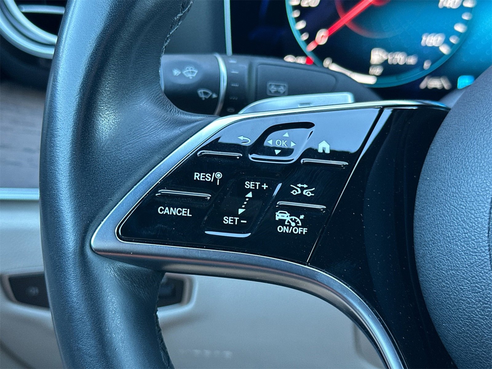 Certified 2022 Mercedes-Benz E 350 Sedan image 28