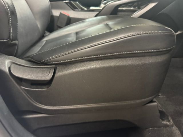 Used 2025 Kia Telluride S image 42