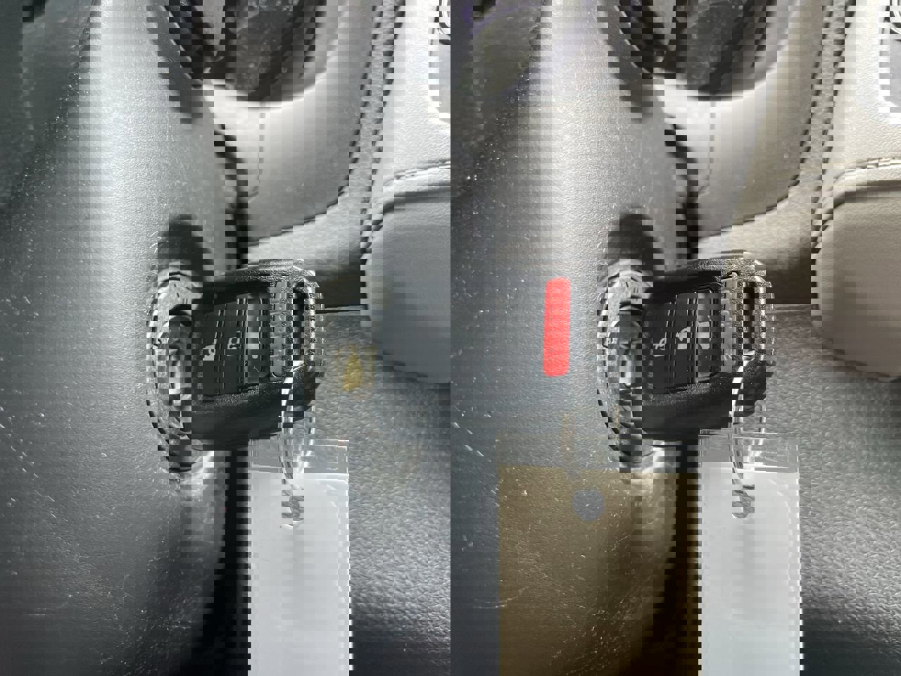 Used 2022 Honda HR-V LX image 29