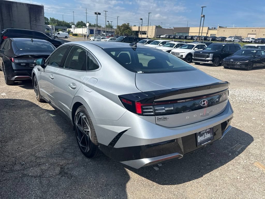 Certified 2026 Hyundai Sonata SEL AWD/4WD image 3