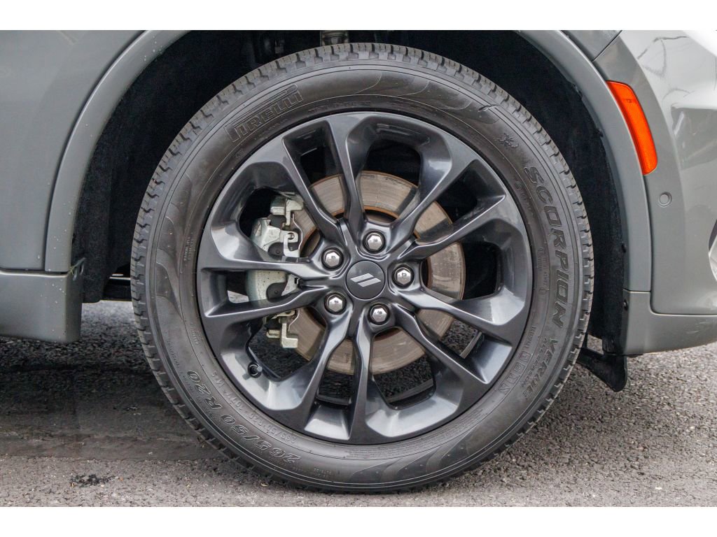 Used 2022 Dodge Durango R/T AWD/4WD image 9