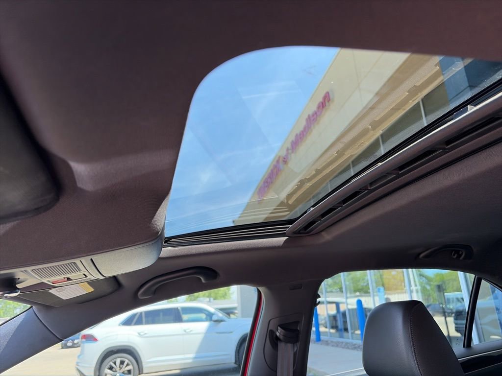 Used 2018 Volkswagen Jetta Sport FWD image 14