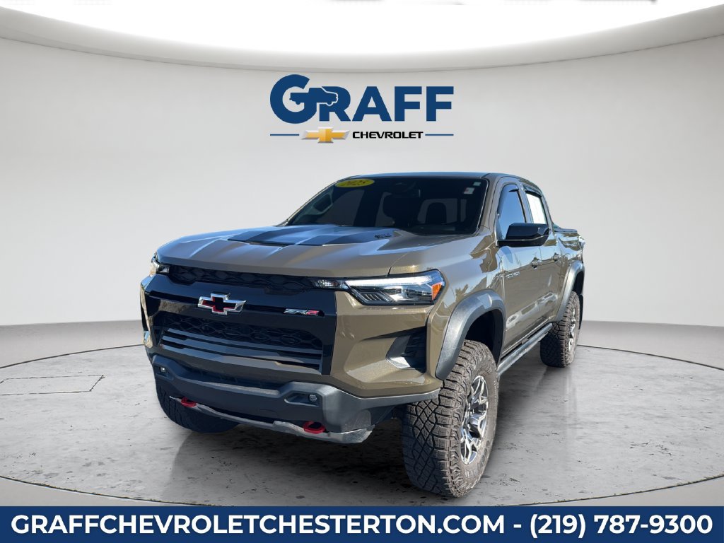 Used 2025 Chevrolet Colorado ZR2 AWD/4WD image 1