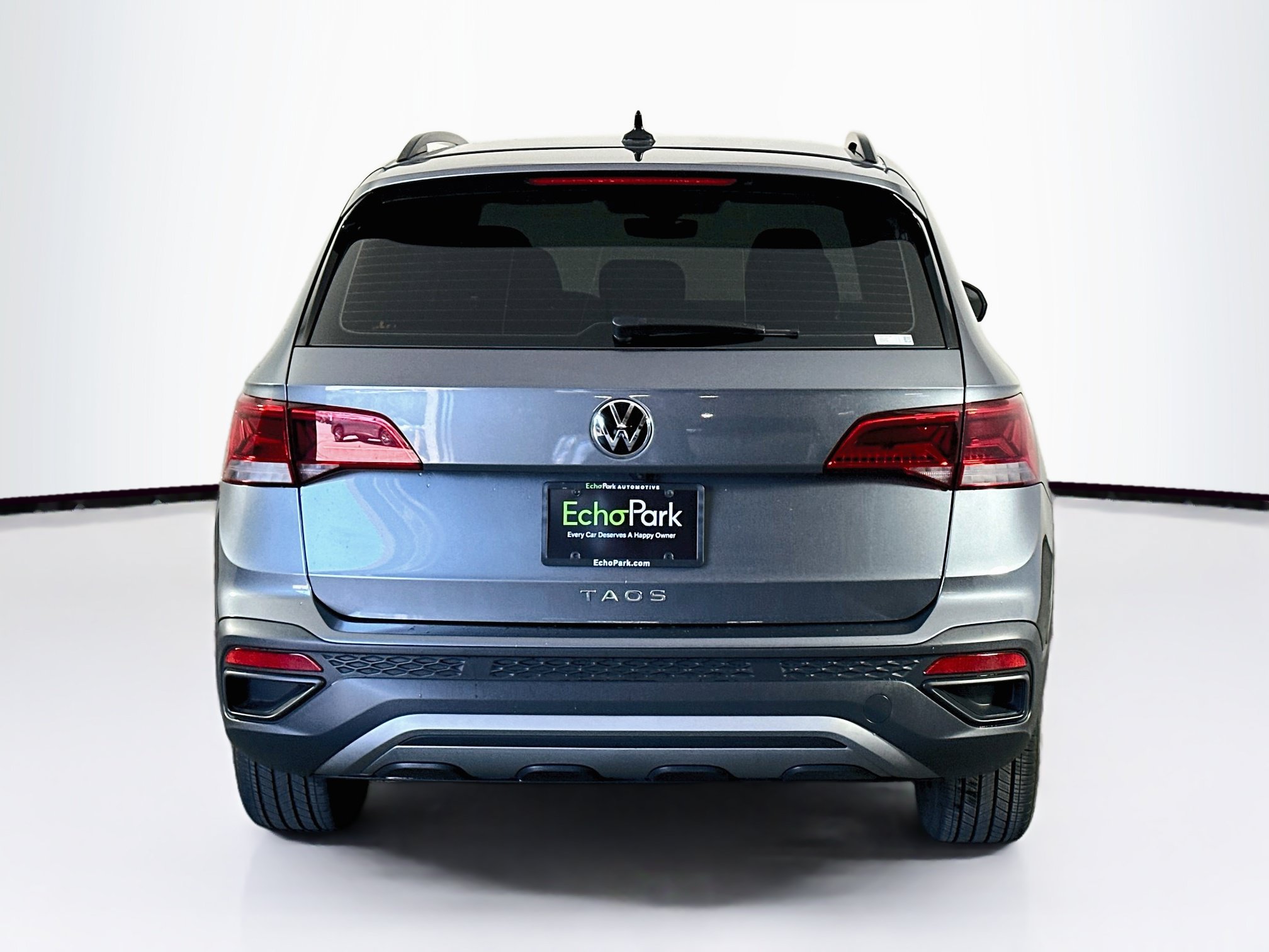 Used 2024 Volkswagen Taos S FWD image 7