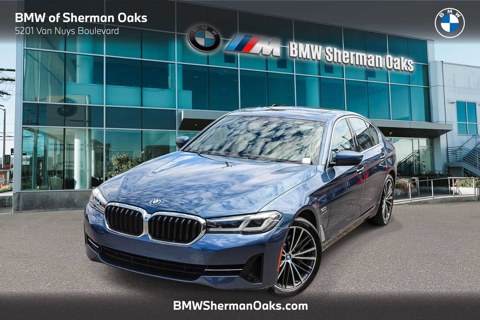 Certified 2023 BMW 530e w/ Convenience Package