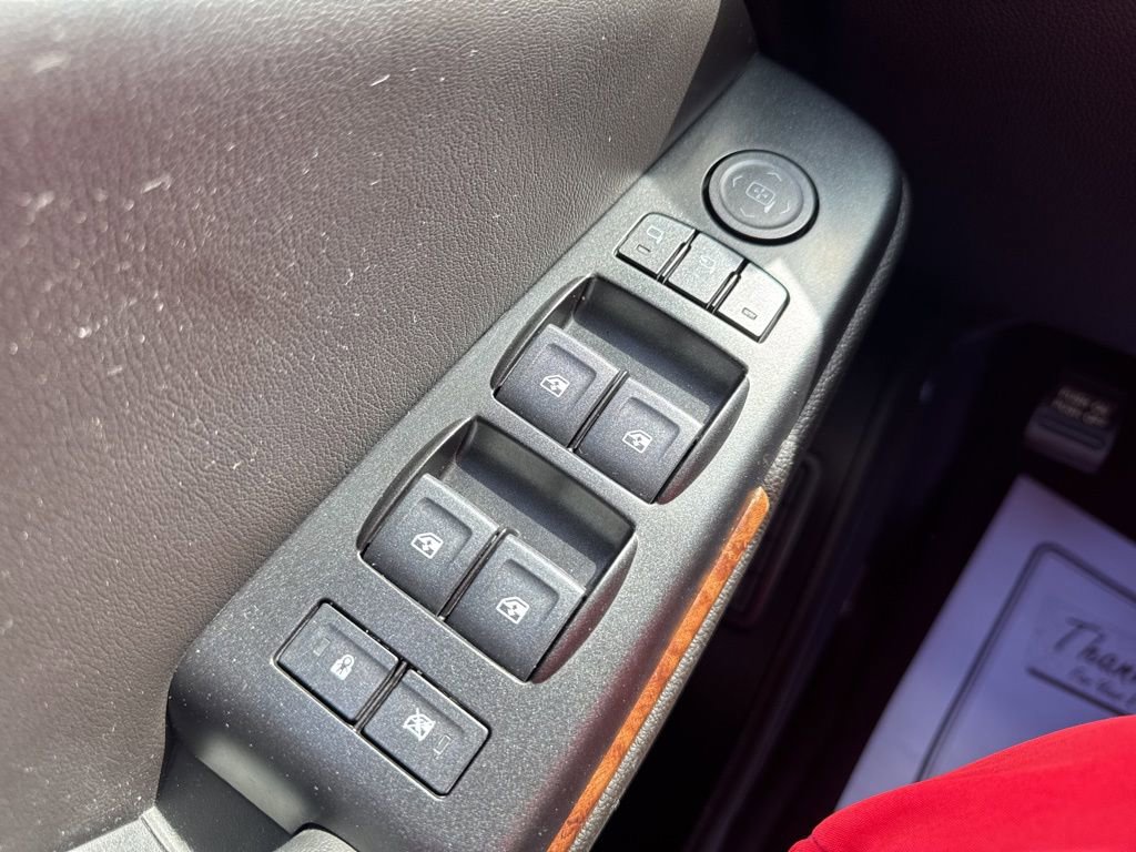 Used 2019 Chevrolet Tahoe Premier w/ Premier Plus Edition AWD/4WD image 12