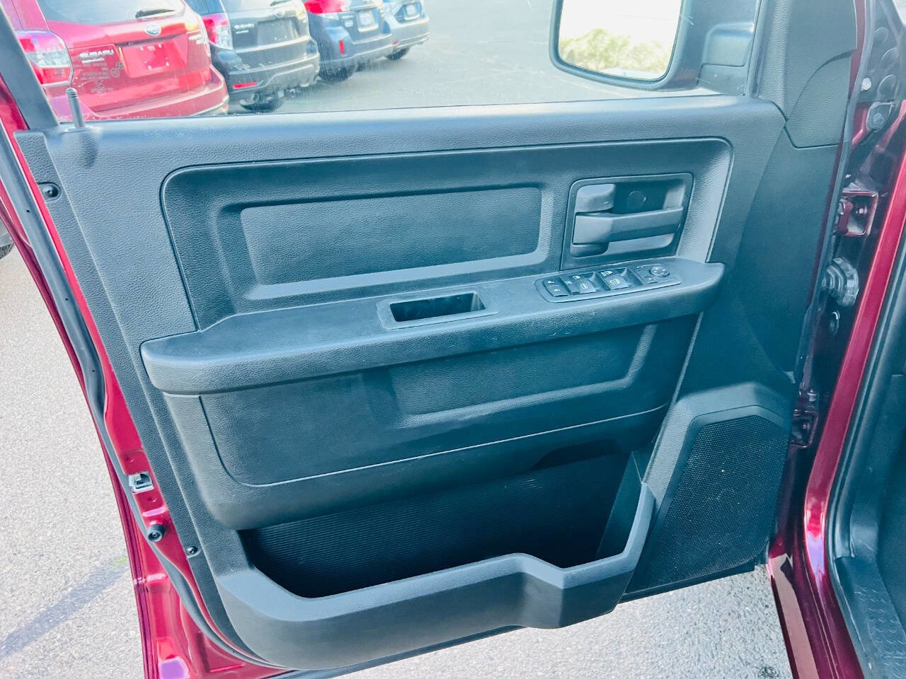 Used 2019 RAM 1500 Express w/ Express Value Package image 20