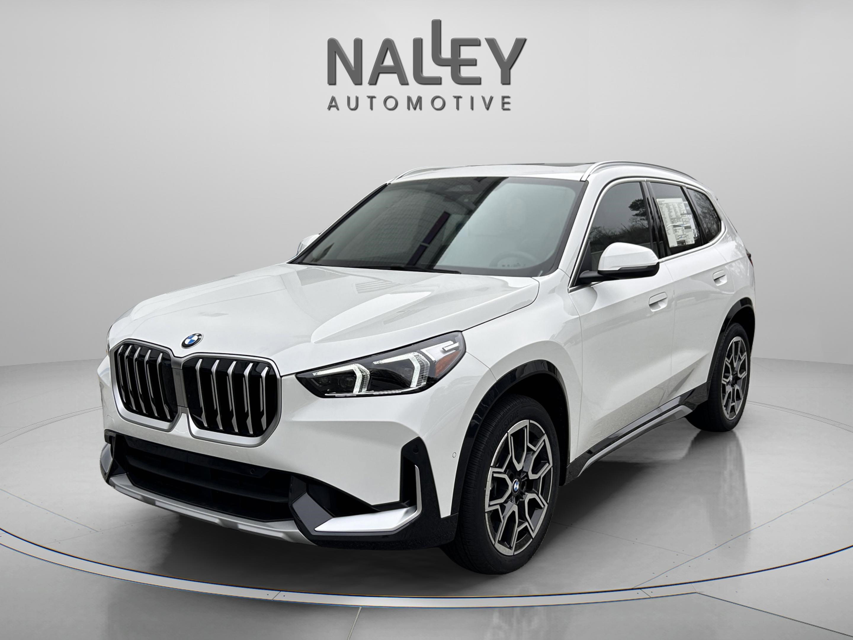Used 2026 BMW X1 xDrive28i w/ Convenience Package image 1