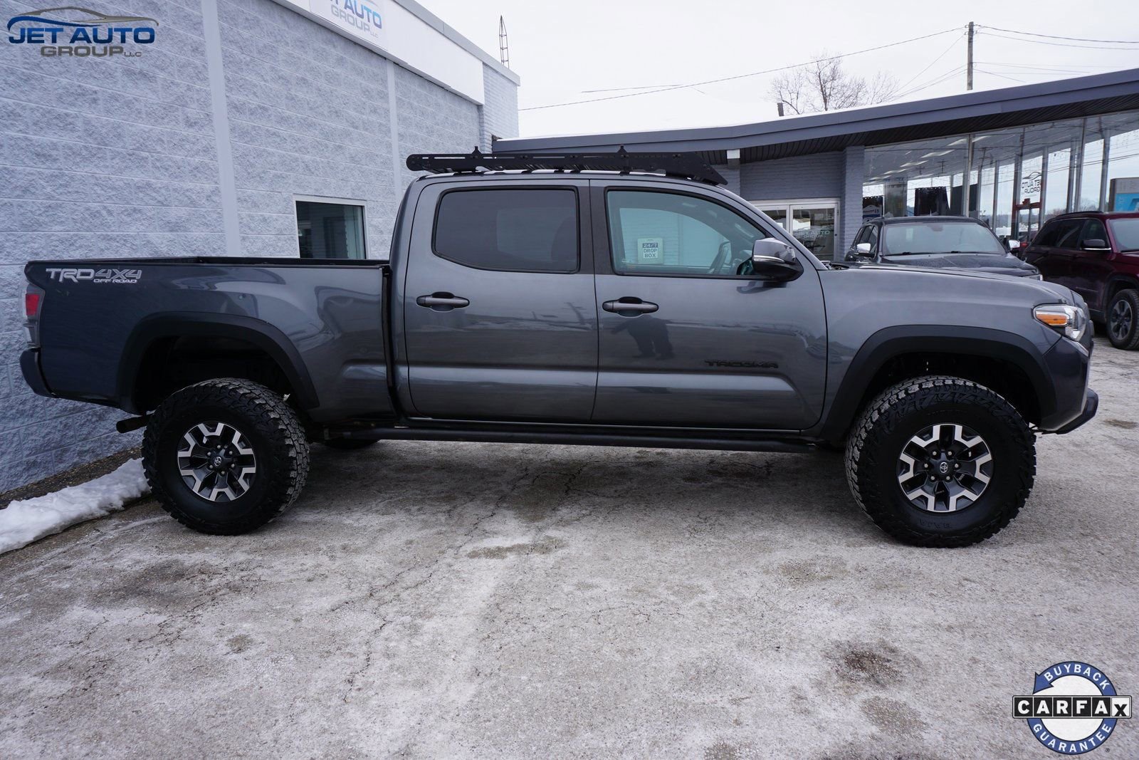 Used 2021 Toyota Tacoma TRD Off-Road w/ Technology Package image 6