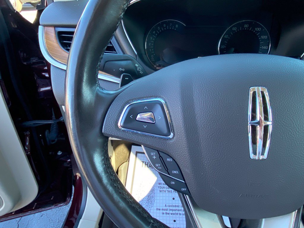 Used 2019 Lincoln MKC Select w/ Select Plus Package AWD/4WD image 15