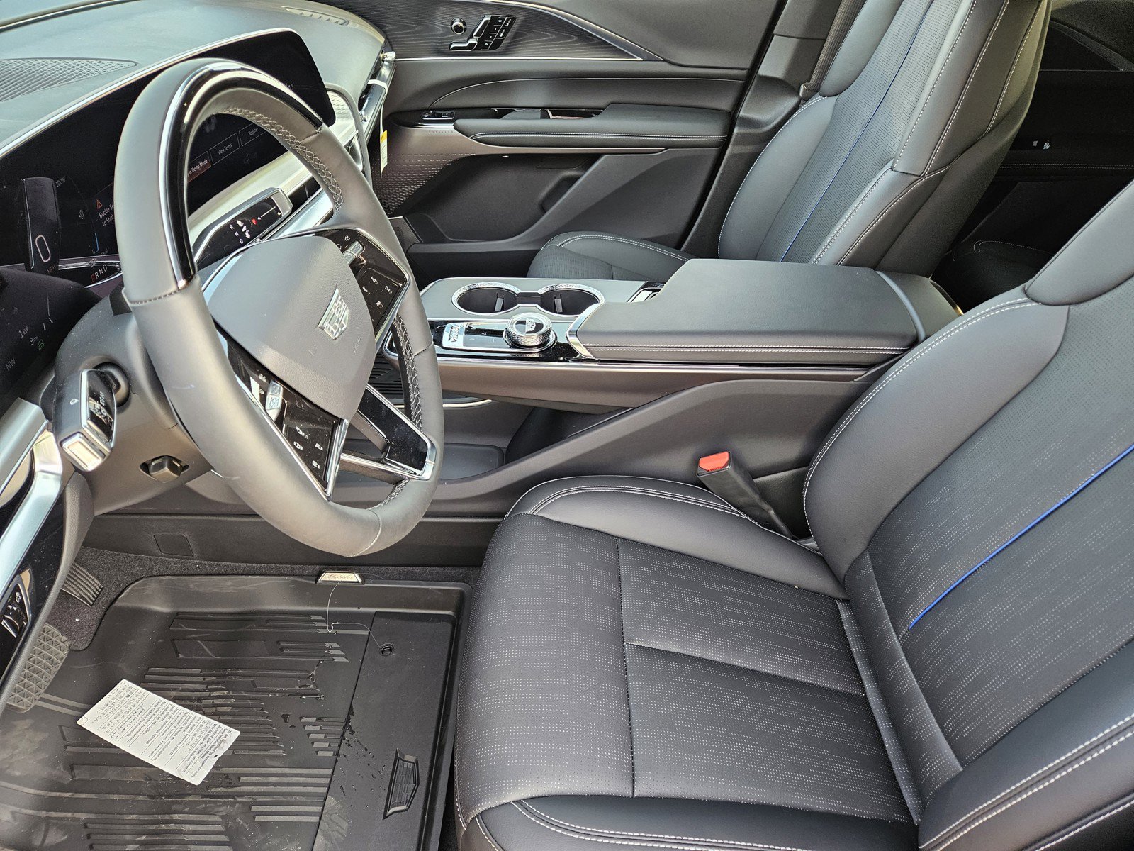 New 2026 Cadillac Lyriq Sport w/ LPO, Floor Liner Package image 9