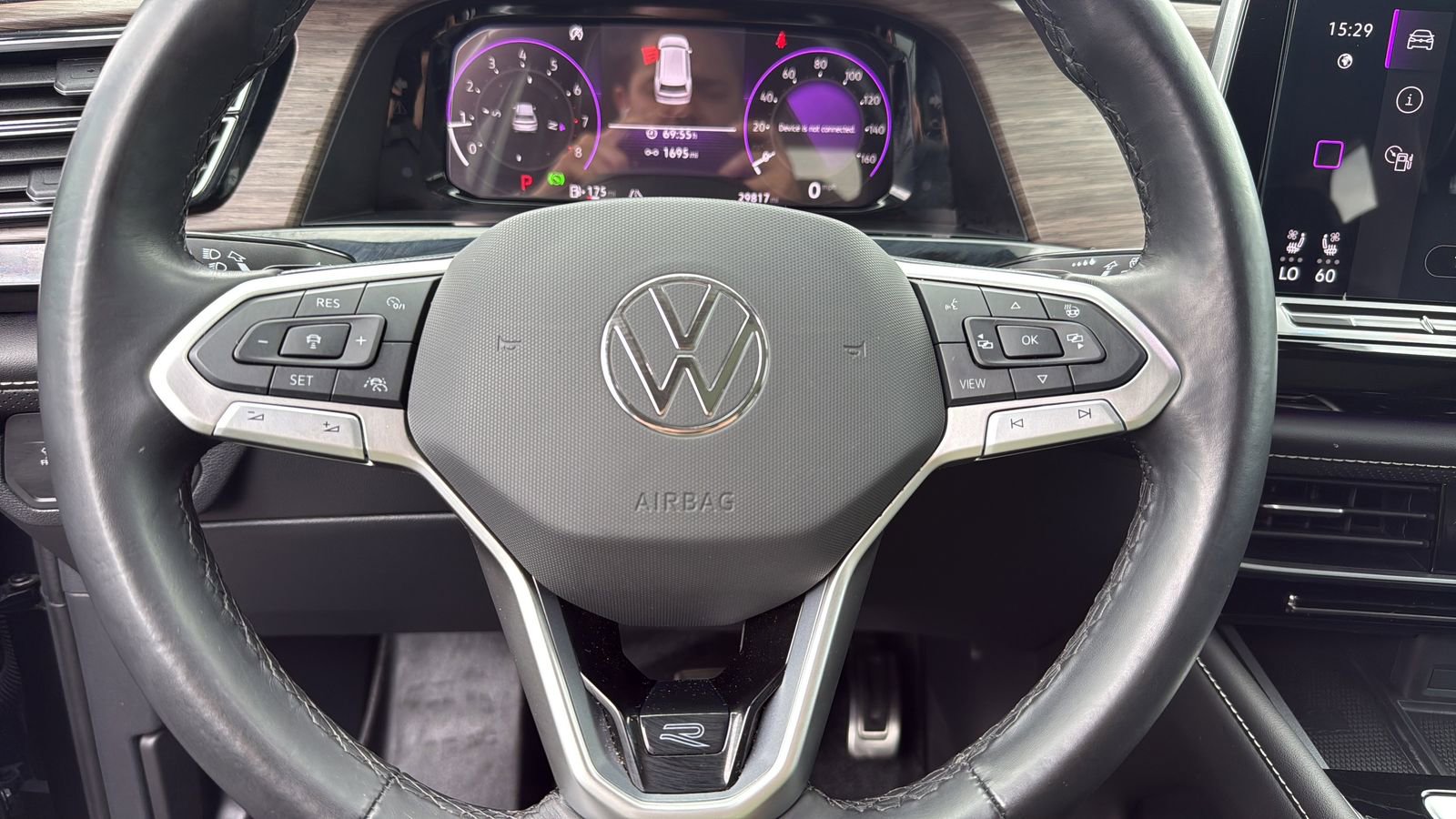 Used 2024 Volkswagen Atlas SEL Premium R-Line AWD/4WD image 14