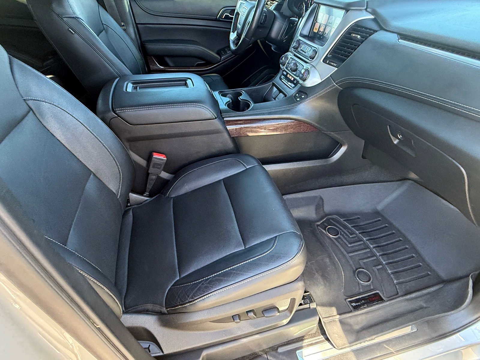 Used 2018 GMC Yukon SLT w/ Open Road Package image 10