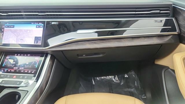 Used 2023 Audi Q8 Premium Plus w/ Premium Plus Package AWD/4WD image 36