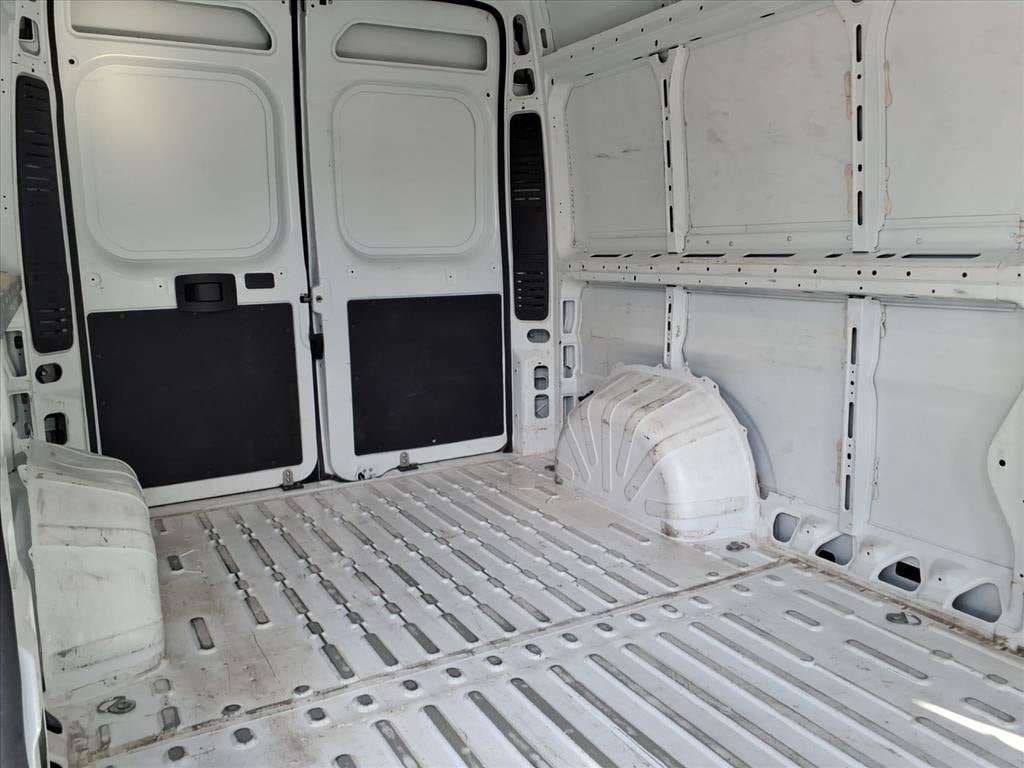 Used 2024 RAM ProMaster 2500 w/ Convenience Group FWD image 27