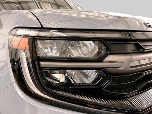 Used 2025 Ford Expedition Tremor AWD/4WD image 28