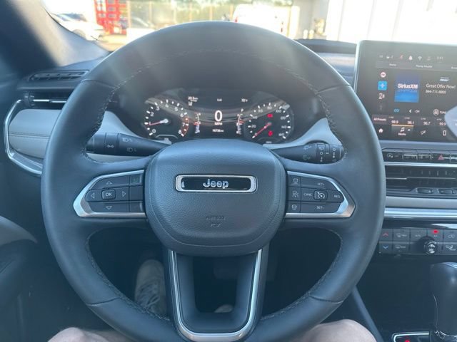 Used 2024 Jeep Compass Limited AWD/4WD image 15