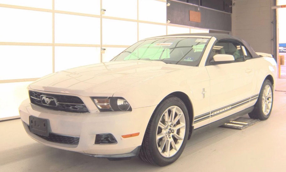 Used 2010 Ford Mustang Premium image 22