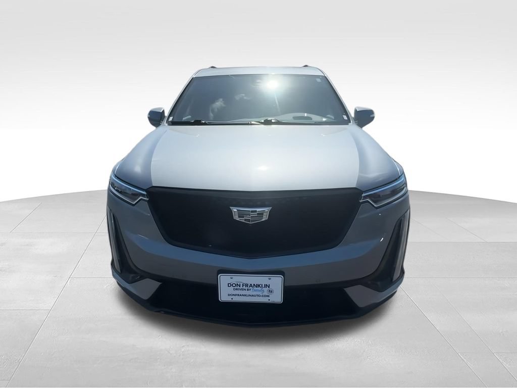 Used 2024 Cadillac XT6 Sport w/ LPO, ONYX Package AWD/4WD image 3