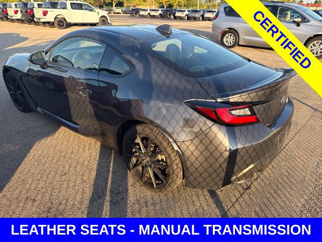 Used 2023 Toyota GR86 Premium w/ ALL Weather Mat Package (TMS) RWD image 3