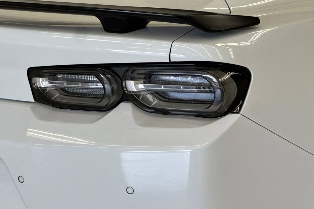 Used 2020 Chevrolet Camaro SS RWD image 26