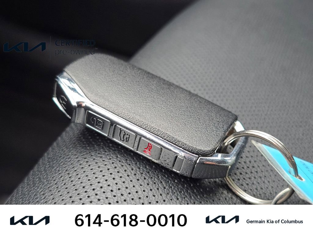 Certified 2023 Kia Sportage SX AWD/4WD image 34