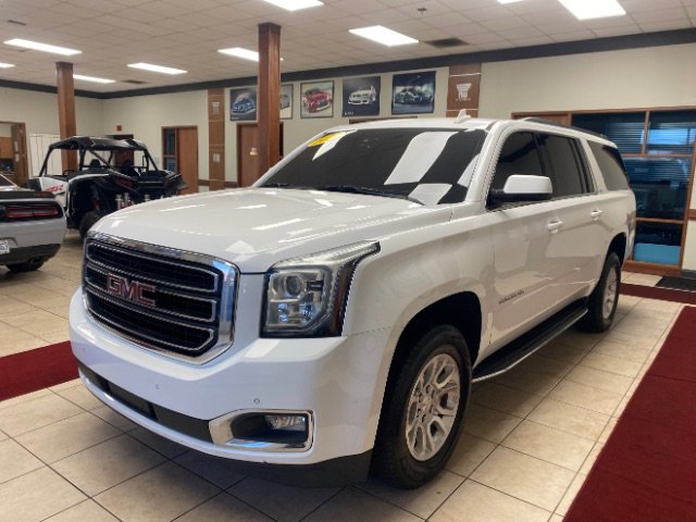 Used 2020 GMC Yukon XL SLT RWD image 1