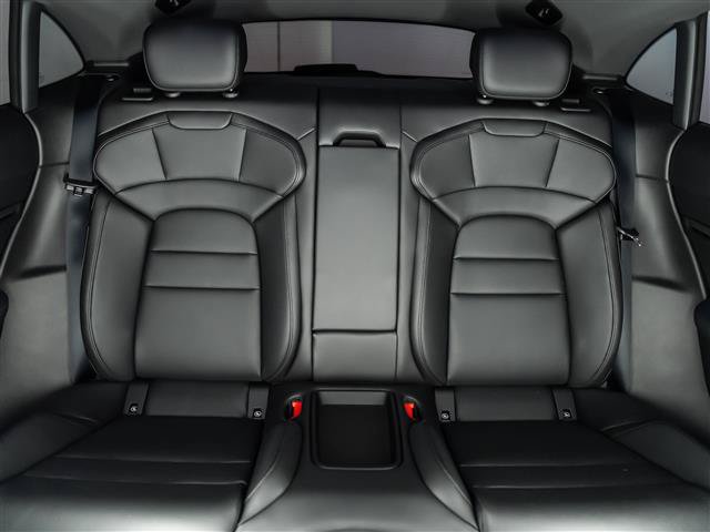 New 2026 Porsche Taycan 4 Cross Turismo AWD/4WD image 31