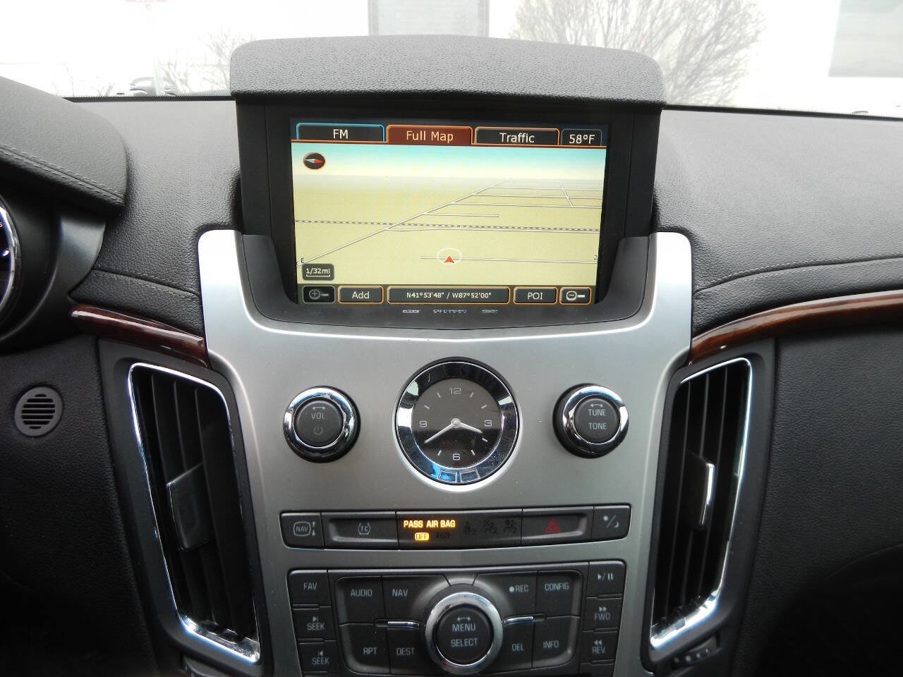 Used 2010 Cadillac CTS Premium image 3