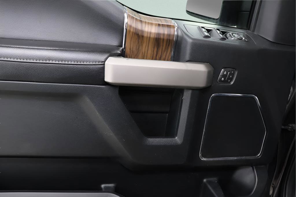 Used 2019 Ford F150 Lariat w/ Equipment Group 502A Luxury image 22