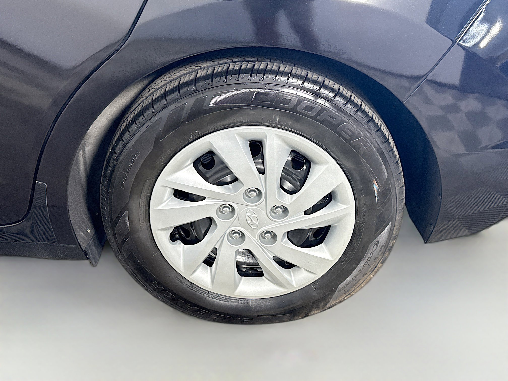 Used 2020 Hyundai Elantra SE w/ Cargo Package (C1) image 36