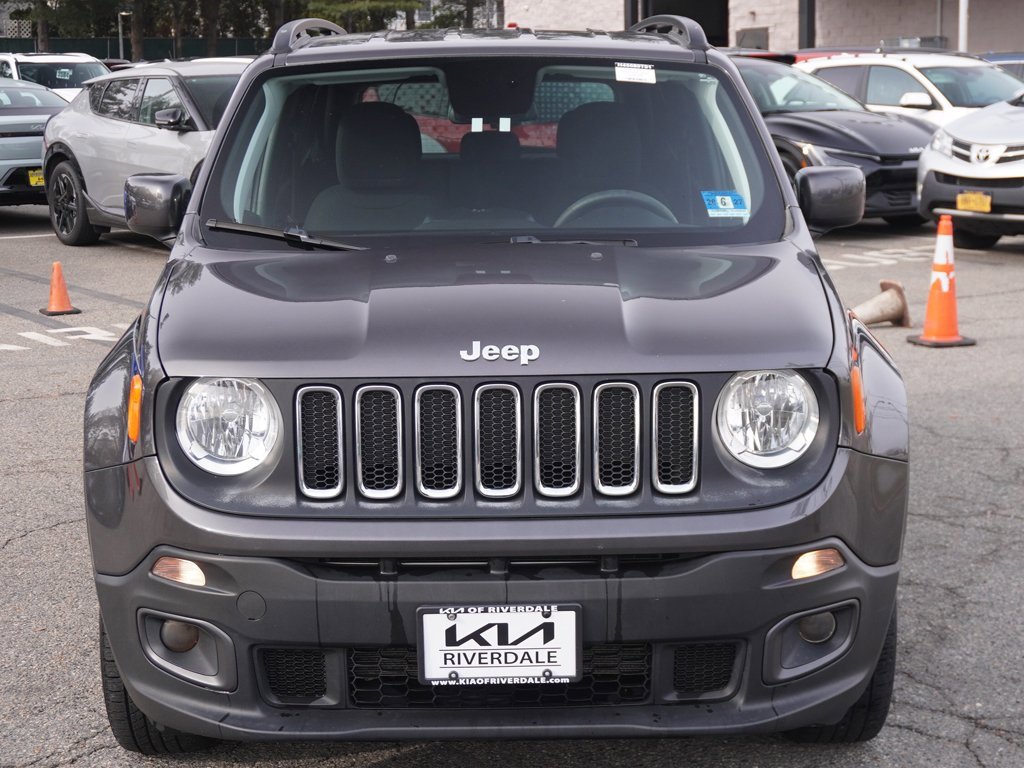 Used 2018 Jeep Renegade Latitude image 6