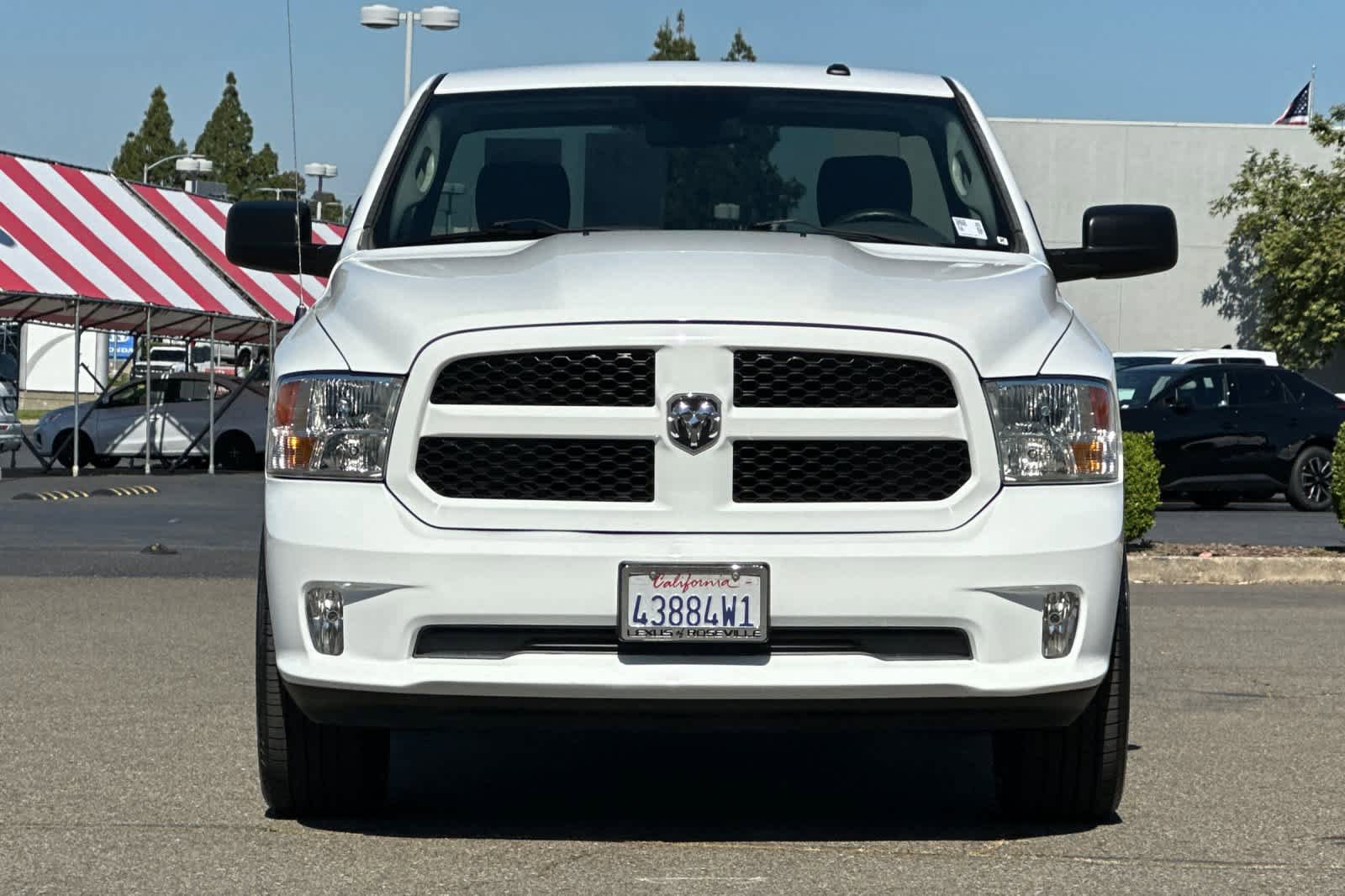 Used 2015 RAM 1500 Express RWD image 8