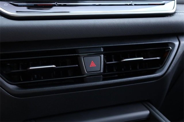 New 2026 Volkswagen Tiguan SE R-Line image 15