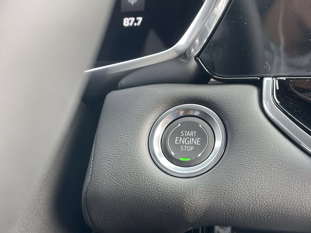 New 2026 GMC Canyon Elevation w/ Convenience Package RWD image 17