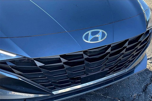 Used 2021 Hyundai Elantra SEL w/ Convenience Package image 28