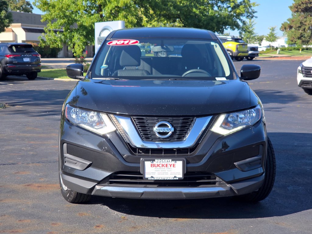 Used 2017 Nissan Rogue S AWD/4WD image 16