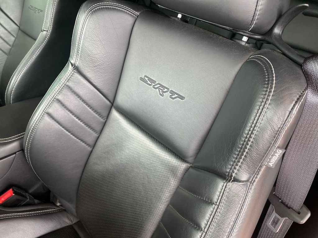 Used 2016 Dodge Challenger SRT Hellcat RWD image 21