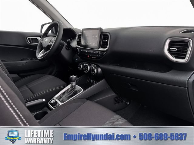 New 2026 Hyundai Venue SEL FWD image 15