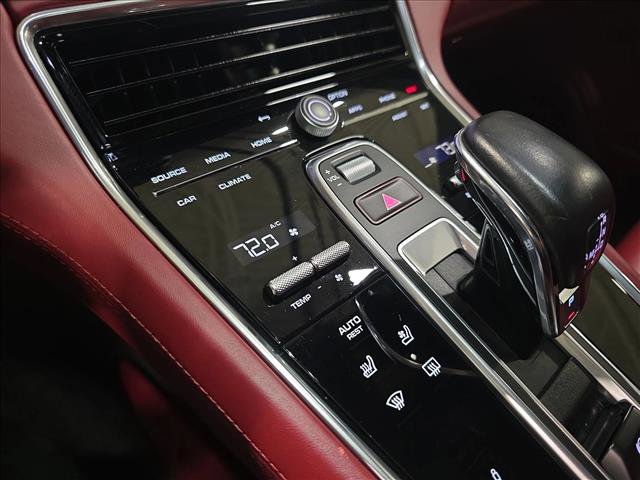 Used 2021 Porsche Panamera GTS image 26