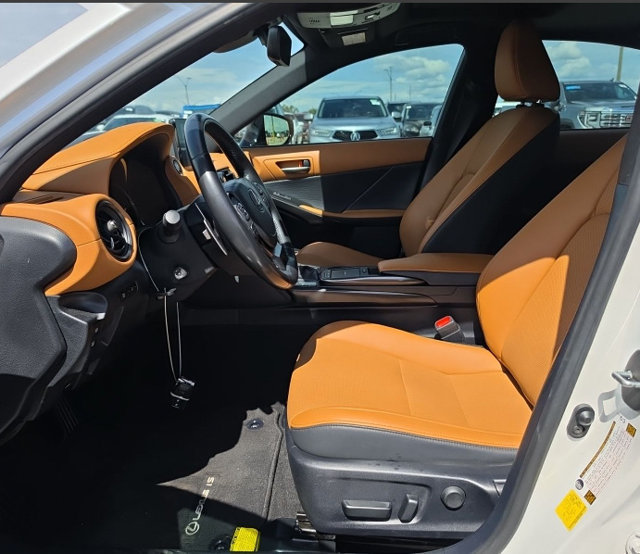 Used 2023 Lexus IS 300 w/ Premium Package RWD image 8