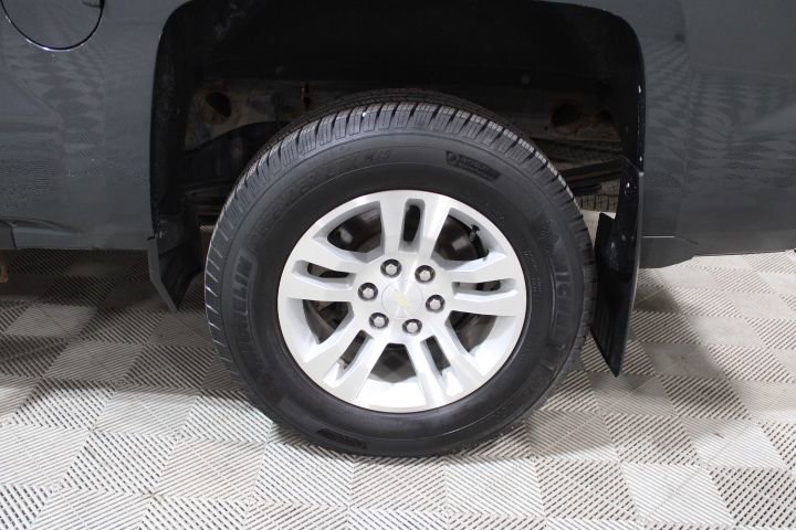 Used 2018 Chevrolet Silverado 1500 LT w/ All Star Edition AWD/4WD image 44