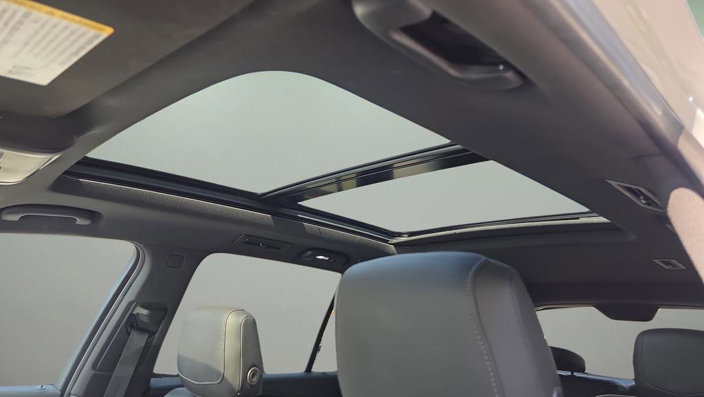 Certified 2023 Cadillac XT6 Premium Luxury w/ Technology Package image 12