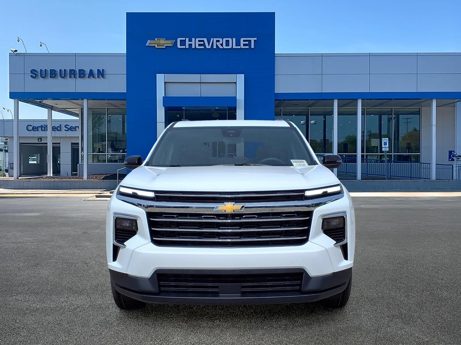 New 2027 Chevrolet Traverse LT w/ Driver Confidence Package AWD/4WD image 2