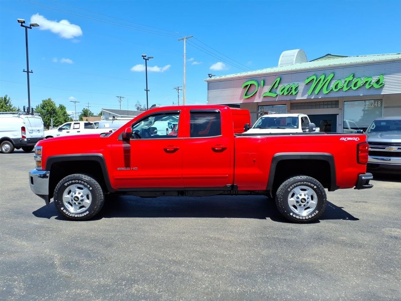 Used 2017 Chevrolet Silverado 2500 LT AWD/4WD image 2