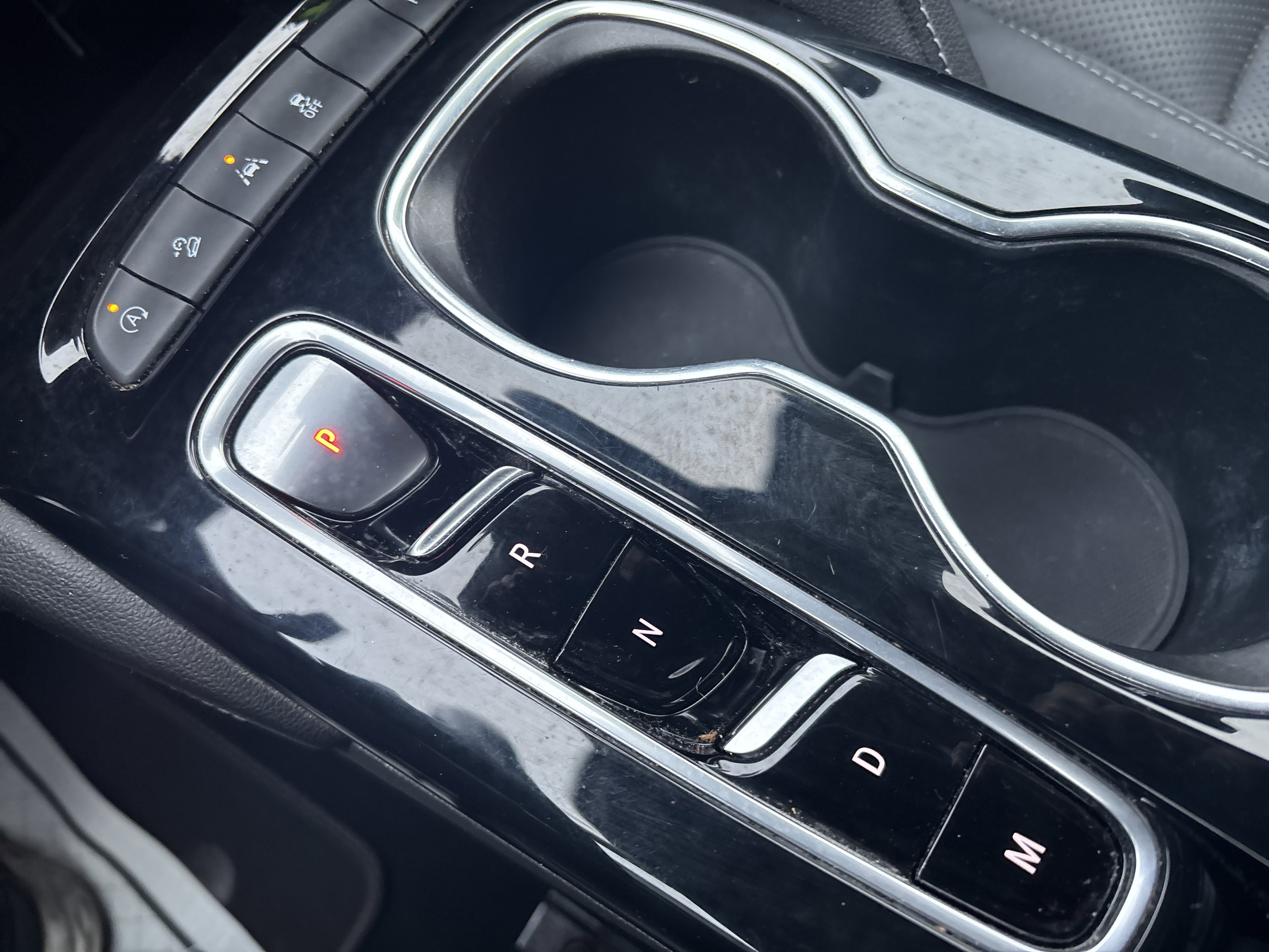 Used 2021 Buick Envision Essence w/ Sport Touring Package image 24